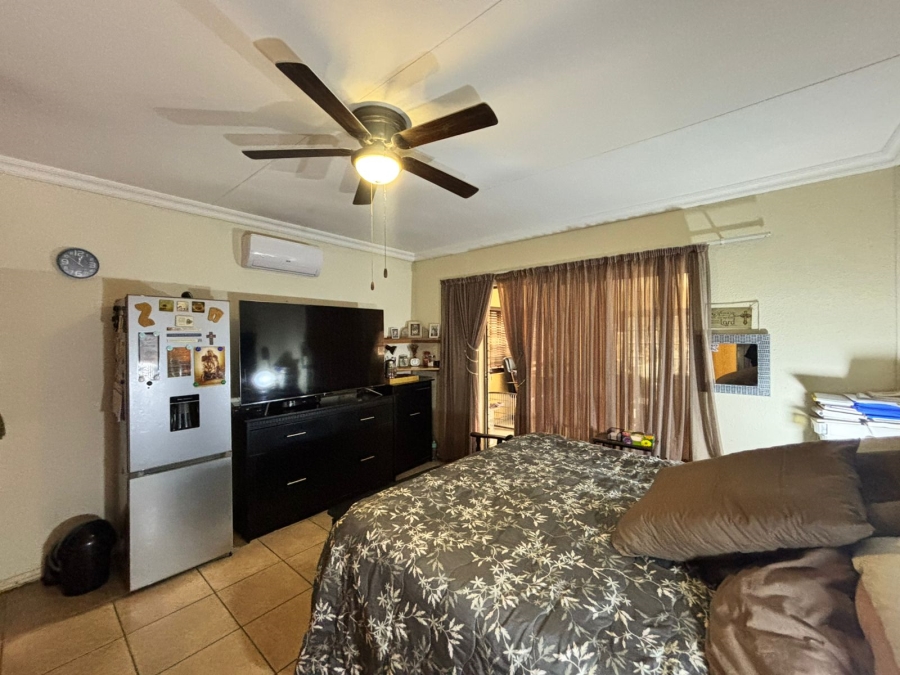 3 Bedroom Property for Sale in Wilkoppies North West